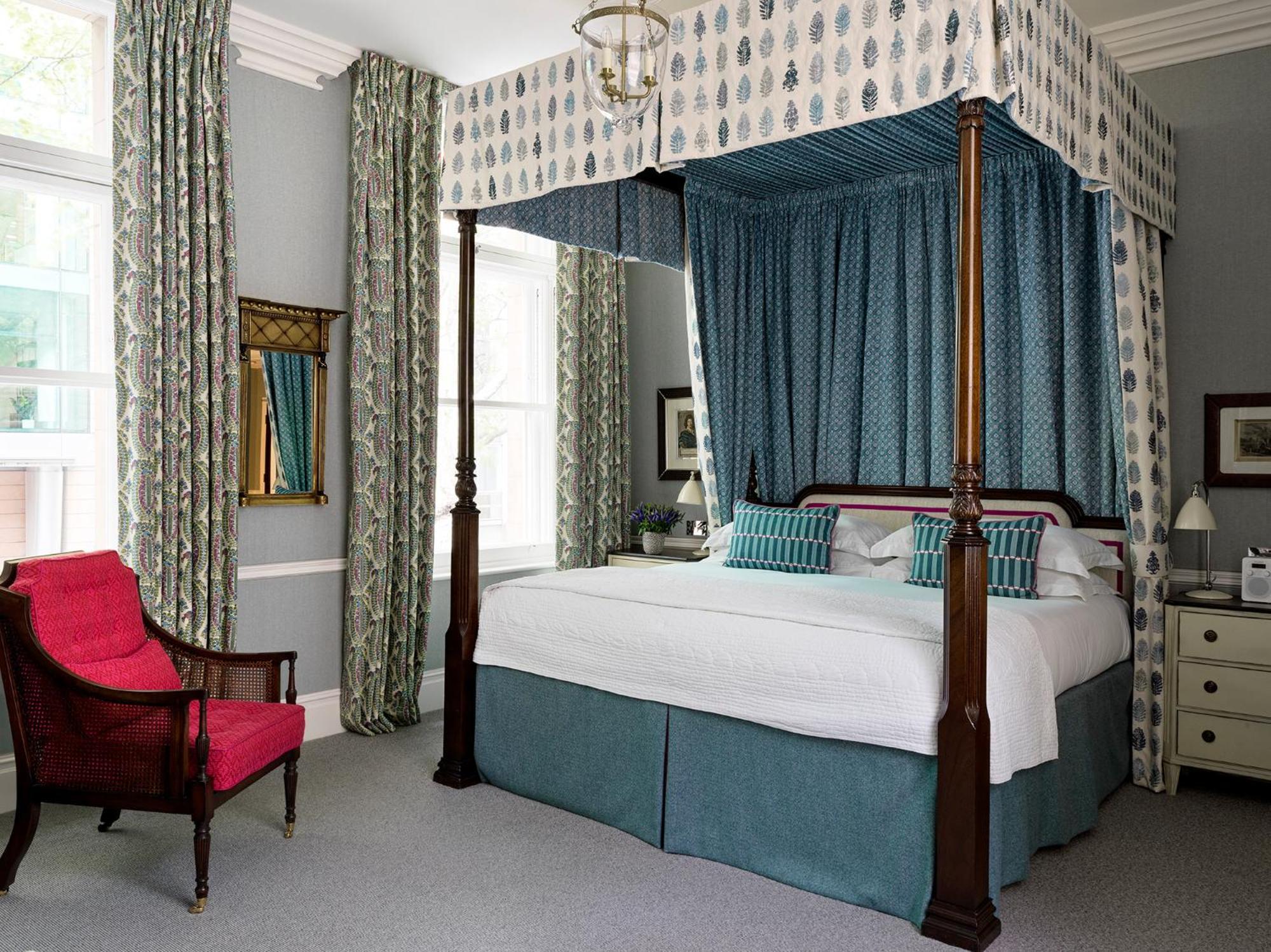Chambre Double avec Lit à Baldaquin